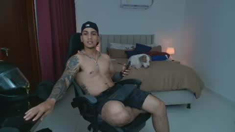 mr_maximo online show from 06-21-26, 03:20