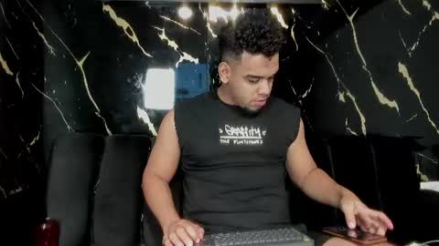 mr_maximo online show from 06-29-26, 04:08