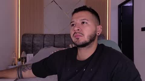 MIKEE online show from 06-27-26, 03:11
