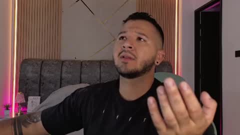 MIKEE online show from 07-23-26, 03:04