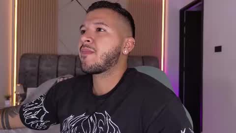 MIKEE online show from 07-24-26, 03:15