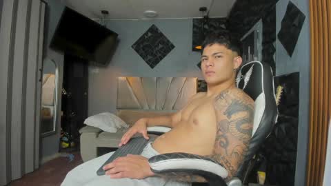 mr_mois online show from 04-18-26, 10:41