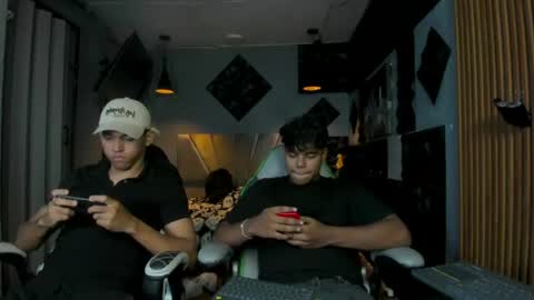 mr_mois online show from 06-13-26, 05:38