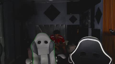 mr_mois online show from 06-19-26, 07:01