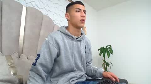 Mr Porn  online show from 06-23-26, 01:42