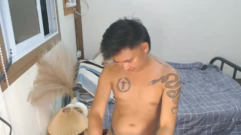 Snapshot of mr_squidcock chatting on 04-15-26, 10:55 KYLE online show from 04-15-26, 10:55