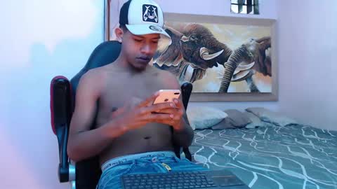 Snapshot of mr_stiven_ chatting on 02-17-25, 02:42 mr_stiven_ online show from 02-17-25, 02:42