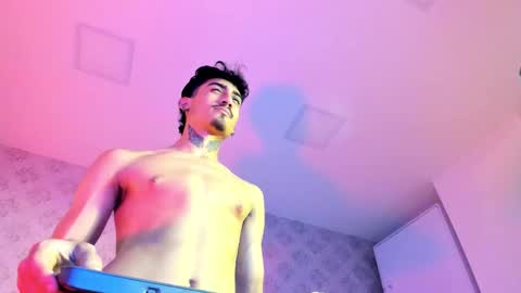 MR online show from 11-19-25, 02:55