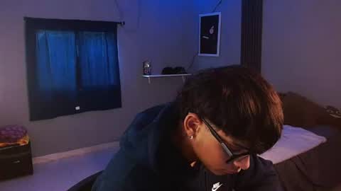 Snapshot of mr_yisuz chatting on 07-01-26, 11:45 yisuz online show from 07-01-26, 11:45