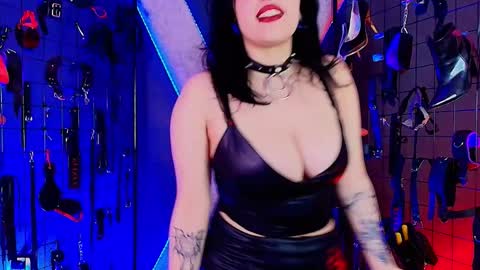 mranii_queen_bdsm_ online show from 01-06-26, 03:43