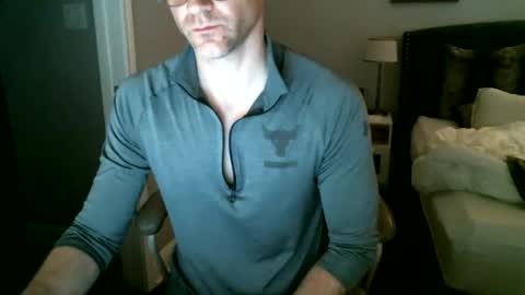 MrAsstastix online show from 12-19-24, 03:08