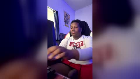 Snapshot of mrbbcant chatting on 01-11-26, 08:47 mrbbcant online show from 01-11-26, 08:47