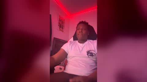 Snapshot of mrbbcant chatting on 01-15-26, 04:22 mrbbcant online show from 01-15-26, 04:22