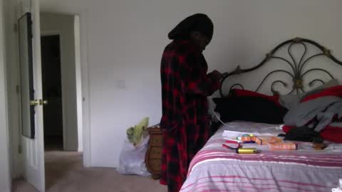 MrBigDThomas online show from 10-07-25, 04:59