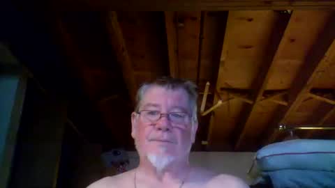 mrblade666 online show from 06-11-26, 10:24