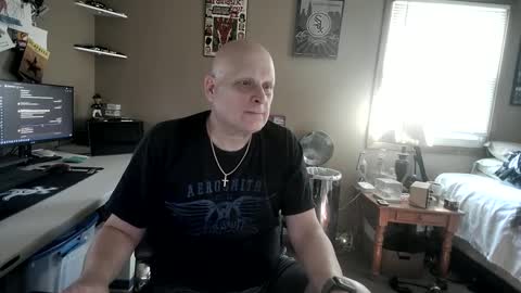 Snapshot of mrclean_55 chatting on 09-26-25, 04:44 MrClean55 online show from 09-26-25, 04:44