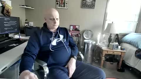 MrClean55 online show from 10-27-25, 07:29