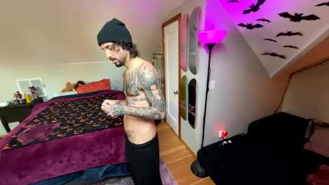 Snapshot of mrfanceypants chatting on 11-08-25, 09:02 mrfanceypants online show from 11-08-25, 09:02