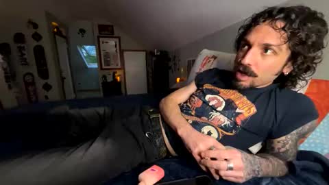 mrfanceypants online show from 05-06-26, 03:35