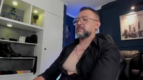 MrFrank. online show from 06-19-26, 02:21