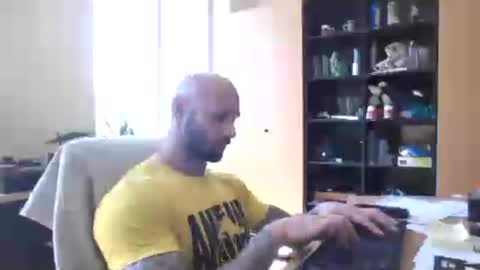 mrga591904 online show from 06-18-26, 11:03