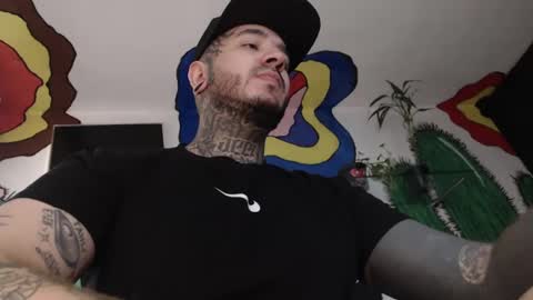 Snapshot of mrmanny__ chatting on 12-12-24, 07:15 mrmanny__ online show from 12-12-24, 07:15