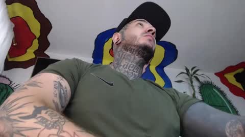 Snapshot of mrmanny__ chatting on 12-18-24, 07:30 mrmanny__ online show from 12-18-24, 07:30