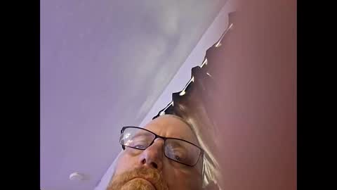 Snapshot of mrnmrsfucks4u chatting on 05-07-26, 10:26 mrnmrsfucks4u online show from 05-07-26, 10:26