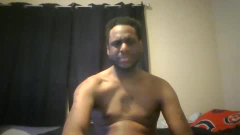 Snapshot of mroutla chatting on 06-10-26, 05:28 shaun online show from 06-10-26, 05:28
