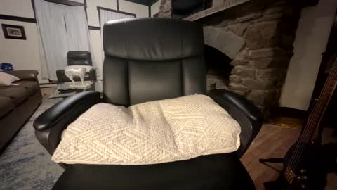 Snapshot of mrprodigy101 chatting on 09-24-25, 02:59 mrprodigy101 online show from 09-24-25, 02:59