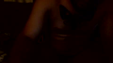 Snapshot of mrr_luxxe chatting on 10-24-25, 08:11 mrr_luxxe online show from 10-24-25, 08:11