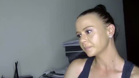 mrs_bunny_swing online show from 04-01-26, 01:41