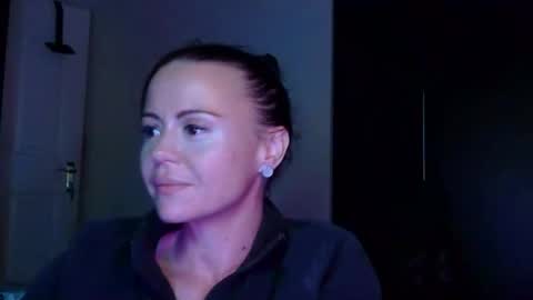 mrs_bunny_swing online show from 04-15-26, 05:42