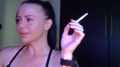 Snapshot of mrs_bunny_swing chatting on 05-03-26, 02:56 mrs_bunny_swing online show from 05-03-26, 02:56