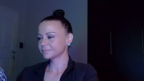 Snapshot of mrs_bunny_swing chatting on 07-04-26, 08:09 mrs_bunny_swing online show from 07-04-26, 08:09