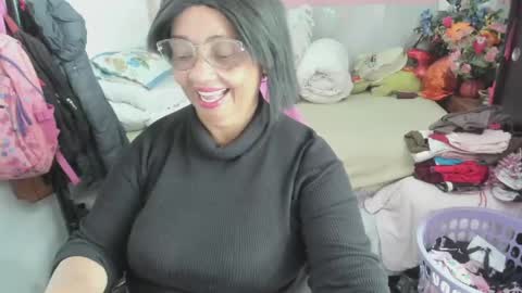 mrs_mommy online show from 05-06-26, 07:08