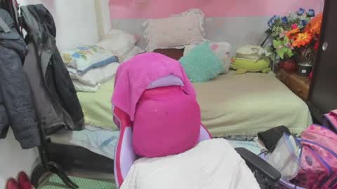 mrs_mommy online show from 05-13-26, 06:38