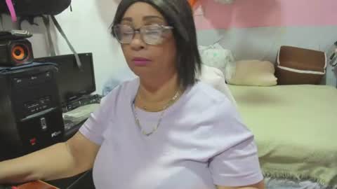 mrs_mommy online show from 07-20-26, 08:11