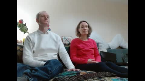 Snapshot of mrs_velvet_vixen_and_mr_stud chatting on 02-04-25, 08:35 Mrs Velvet Vixen online show from 02-04-25, 08:35
