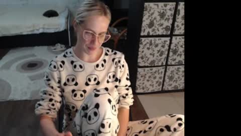 Sasha online show from 06-22-26, 03:25