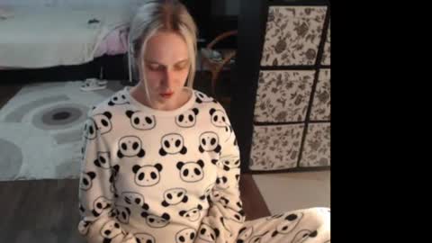 Sasha online show from 06-26-26, 01:54
