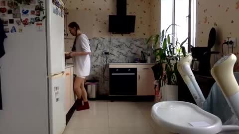 Snapshot of mrsmystory chatting on 03-04-25, 10:13 Kiti or Katia online show from 03-04-25, 10:13