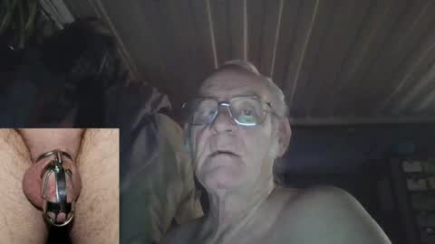 Snapshot of mrsubman chatting on 04-17-26, 08:06 Chuck online show from 04-17-26, 08:06