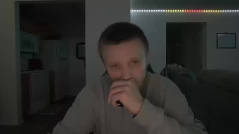 Snapshot of mrwonderboy03 chatting on 10-17-25, 04:48 mrwonderboy03 online show from 10-17-25, 04:48