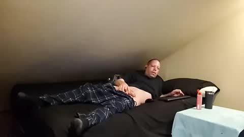 Snapshot of mrxhere chatting on 05-20-26, 08:15 mrxhere online show from 05-20-26, 08:15