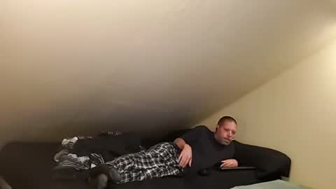 Snapshot of mrxhere chatting on 07-10-26, 10:23 mrxhere online show from 07-10-26, 10:23