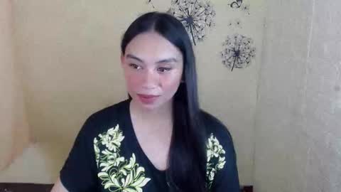 Snapshot of ms_bellaxoxo chatting on 04-07-26, 03:34 Bella online show from 04-07-26, 03:34