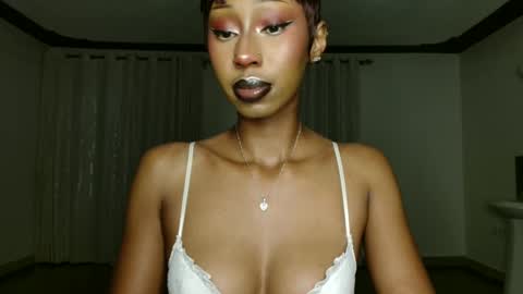 ms_crystal online show from 04-18-26, 03:38