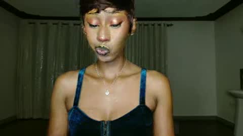 ms_crystal online show from 04-25-26, 06:27