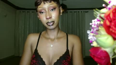 ms_crystal online show from 05-01-26, 12:04